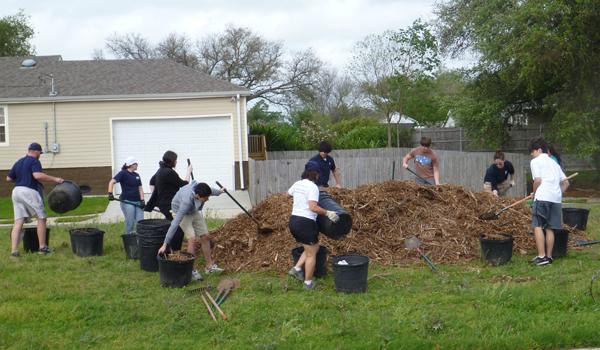 New Orleans Field Trip Inspires Students to Serve