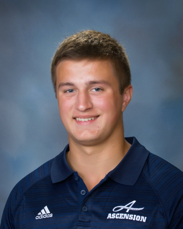 Senior Spotlight: Christian Deville