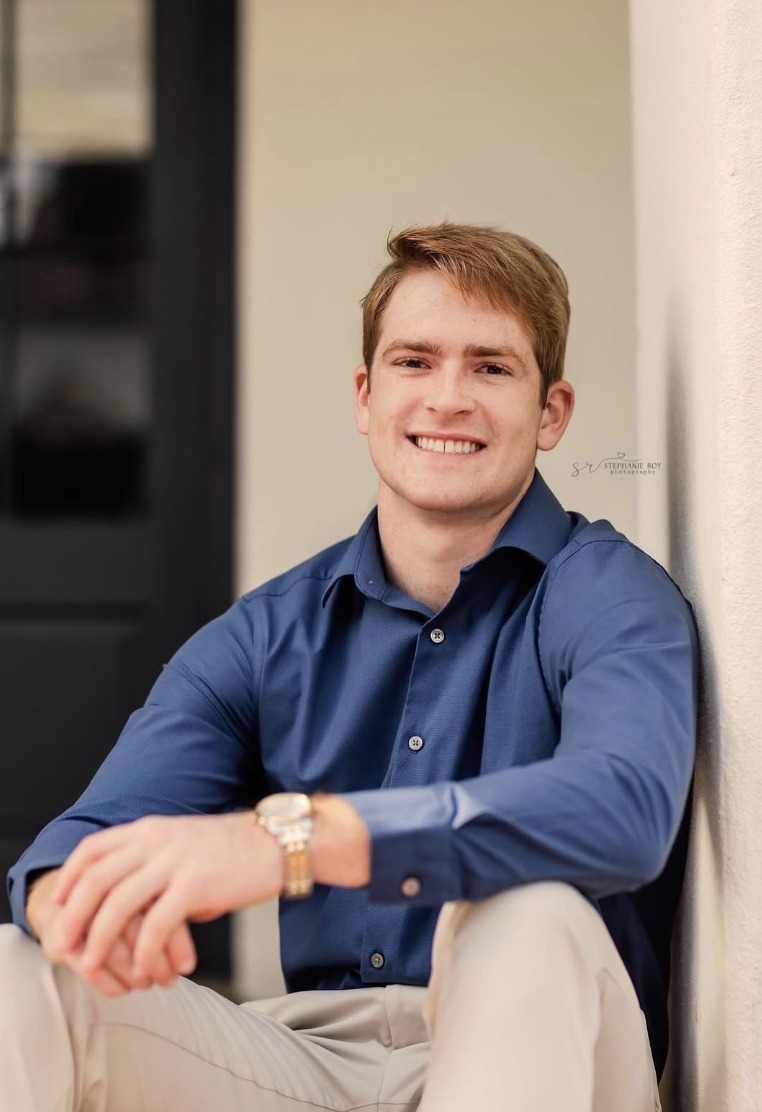 Senior Spotlight: Andre Abshire